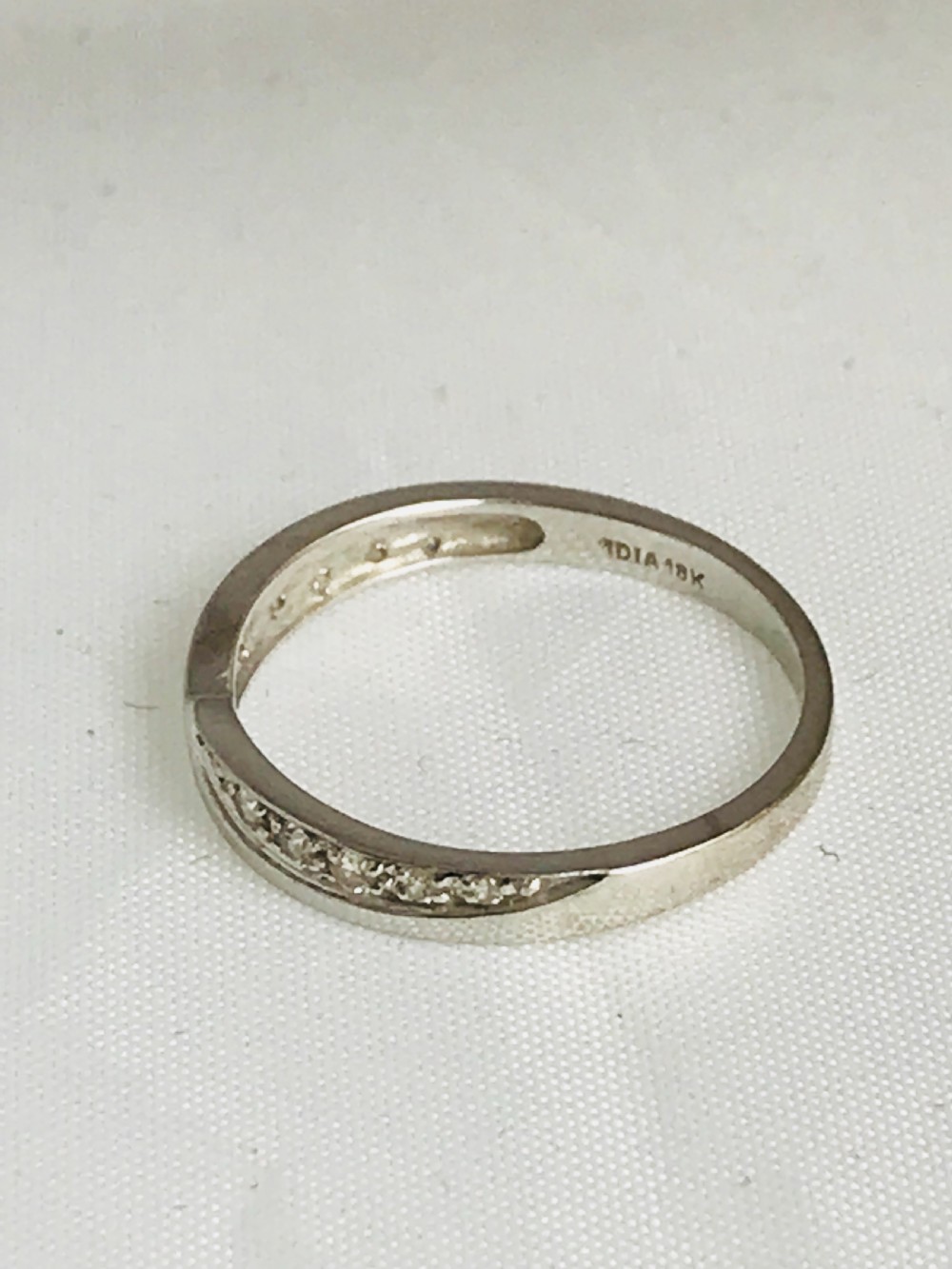 Antique 18ct White Gold Half Eternity with a Twist. Size L View III