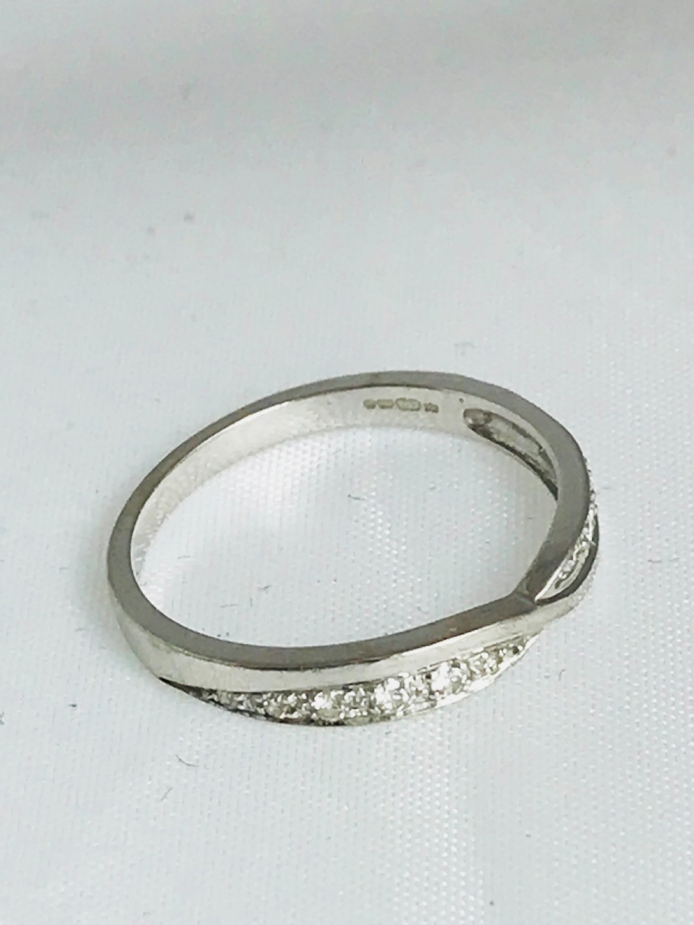 Antique 18ct White Gold Half Eternity with a Twist. Size L View VI