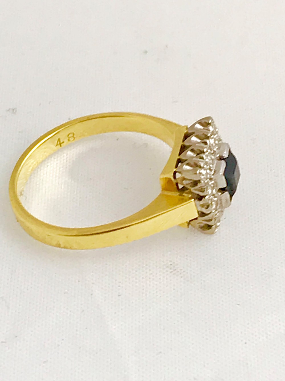 Pretty Art Deco 18ct Gold Sapphire & Diamond Ring View IV