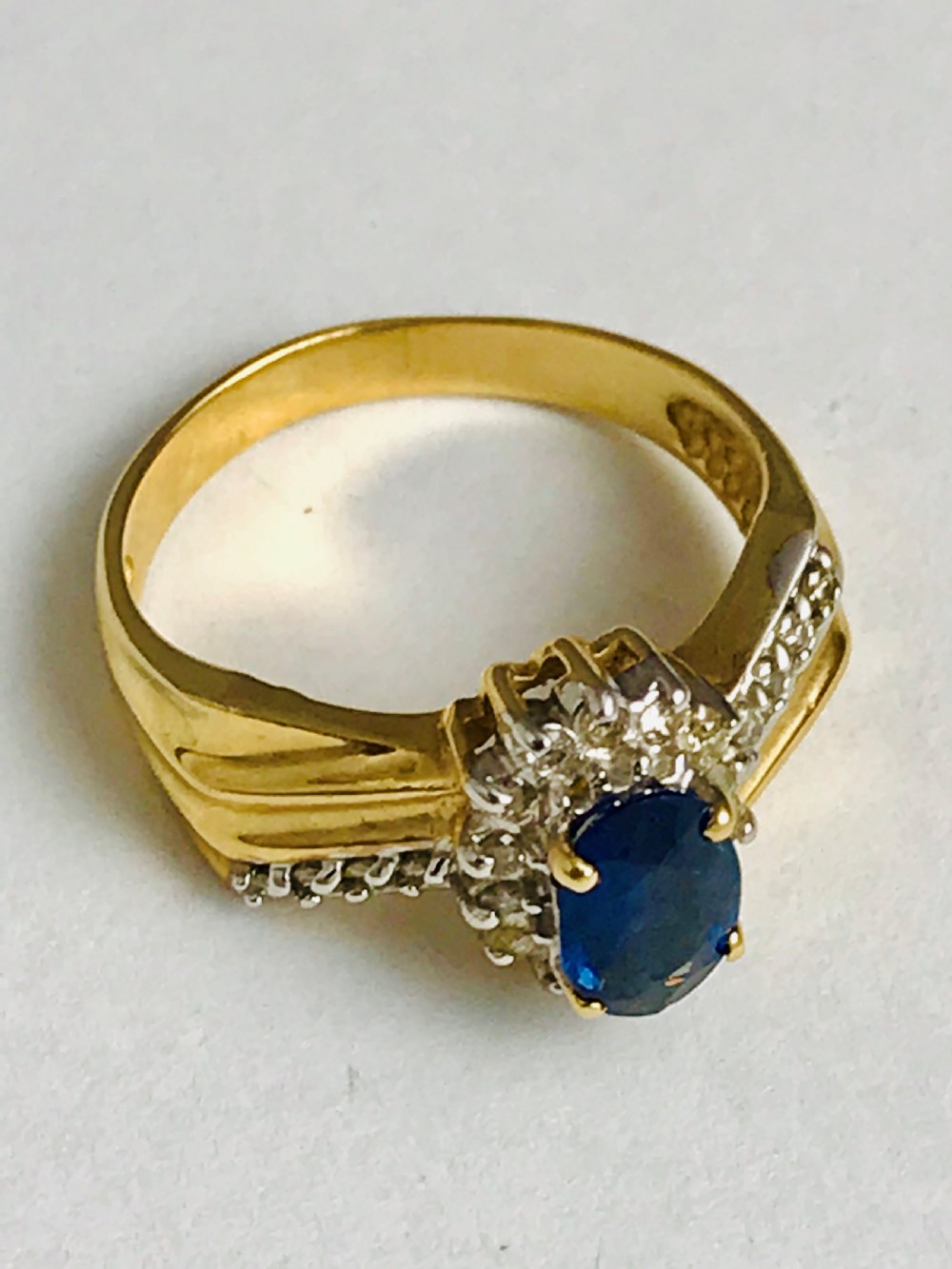 Lovely Vintage 14ct Gold Sapphire & Diamond Ring
 View III