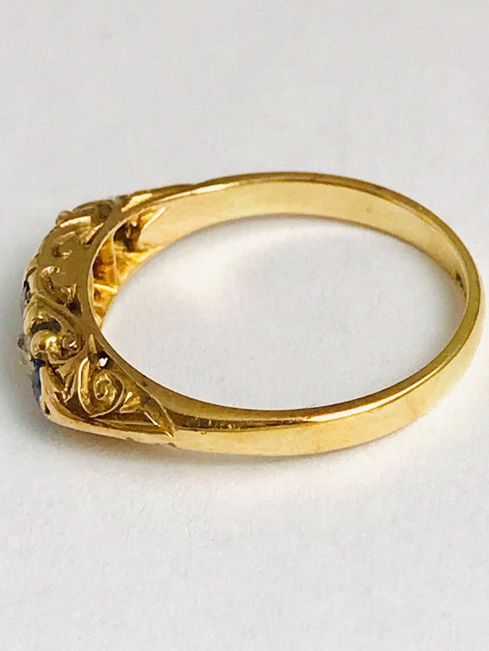 Edwardian 18ct Gold Sapphire & Diamond Ring View IV