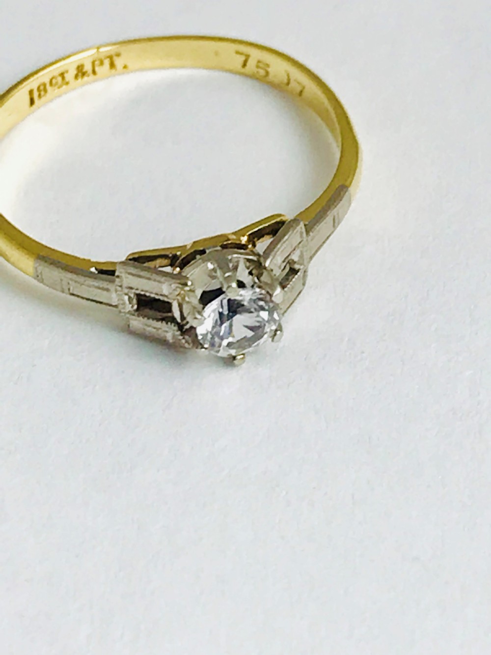 Stunning Art Deco 18ct Gold 0.35ct Solitaire Diamond Ring View II
