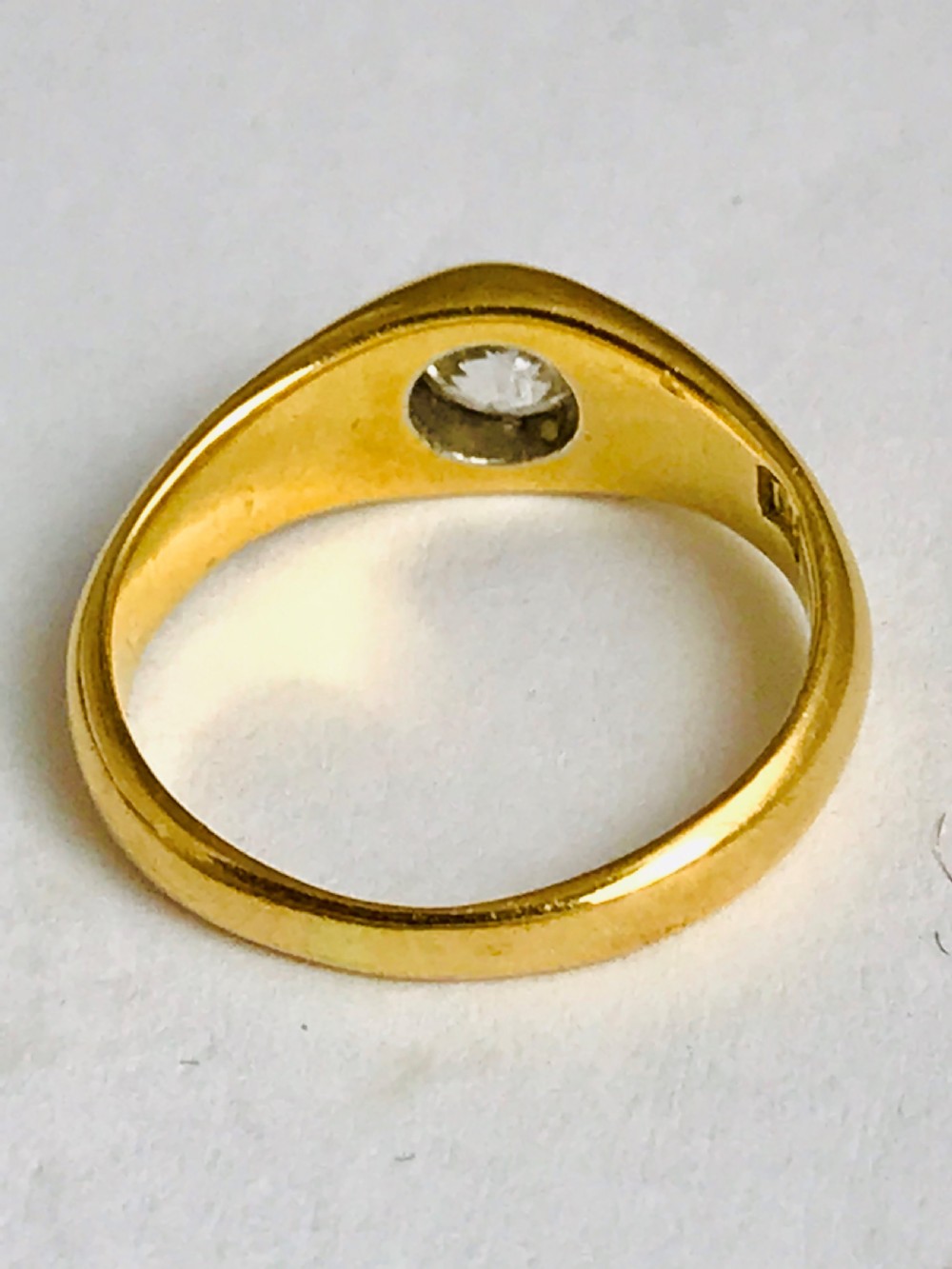 Beautiful Art Deco 18ct Gold 0.6ct Diamond Solitaire Ring View VII