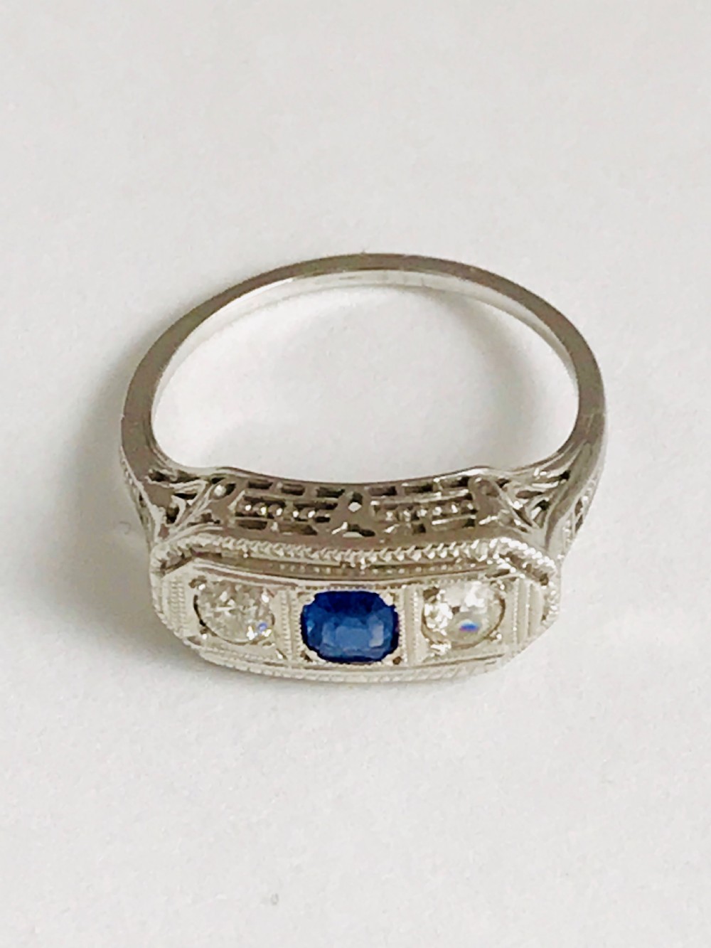 Super Quality18ct gold old mined cut Diamond & Sapphire three stone Art deco ring View VIII