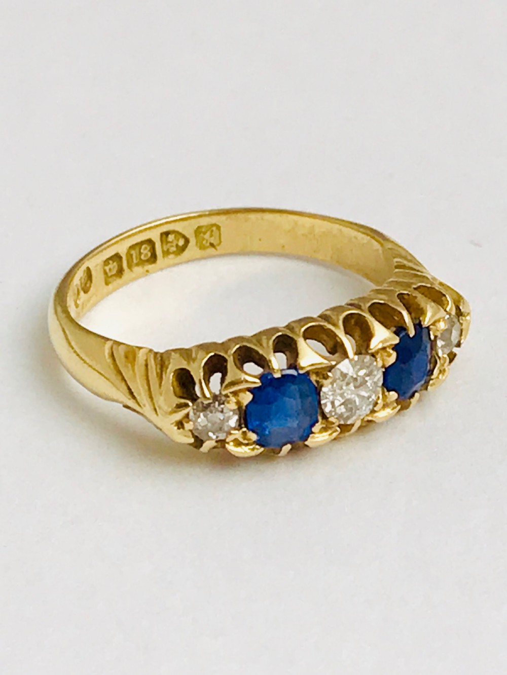 Antique 18ct gold 5 stone sapphire & diamond ring Chester 1901 View VII