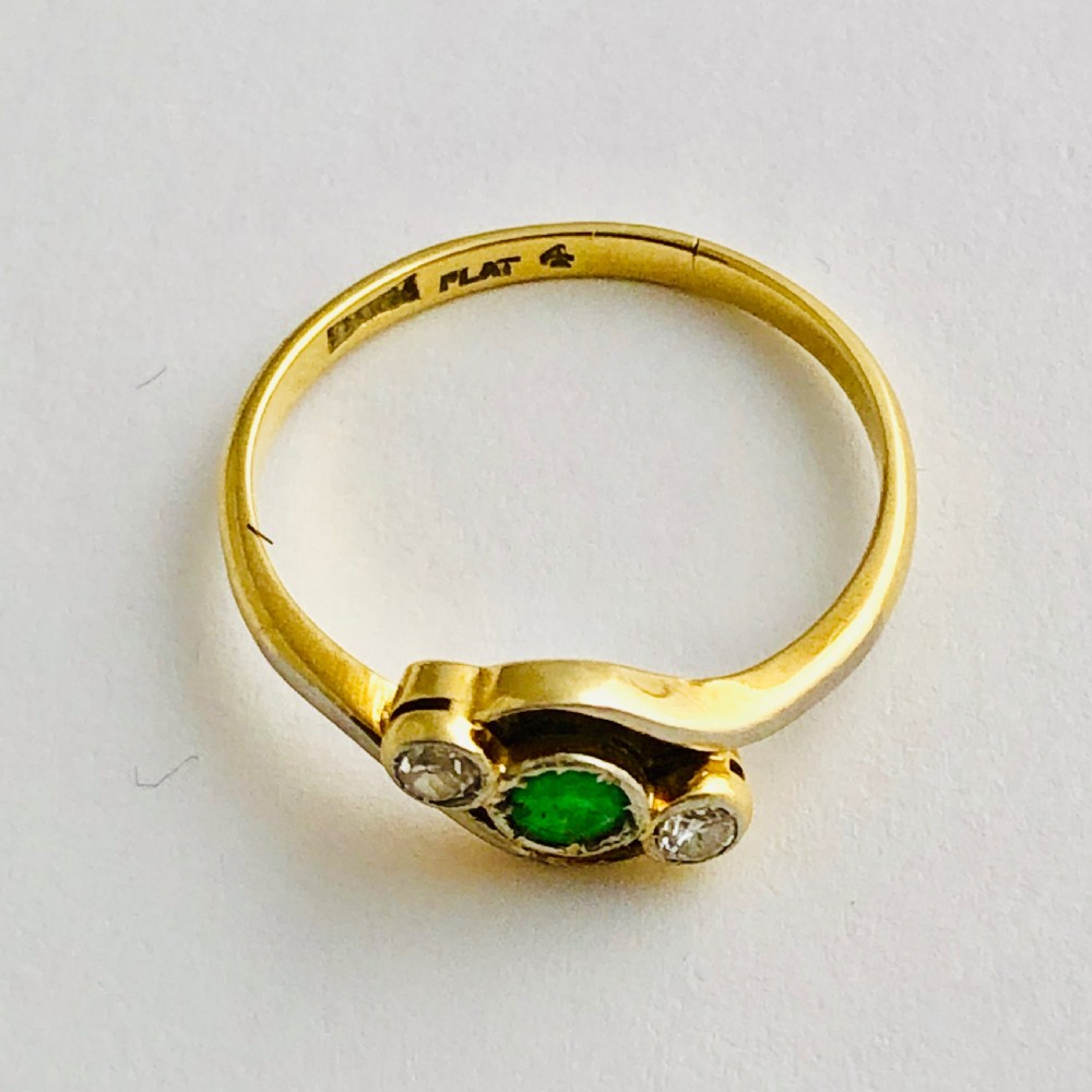 CHARMING, VICTORIAN, 18 CT GOLD AND PLATINUM RING WITH EMERALD AND DIAMONDS View IV