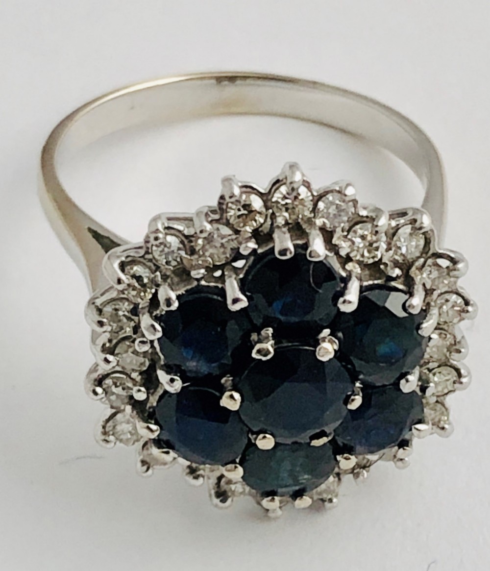 18ct White Gold Diamond & Sapphire Large & Heavy Cluster Ring c1940s