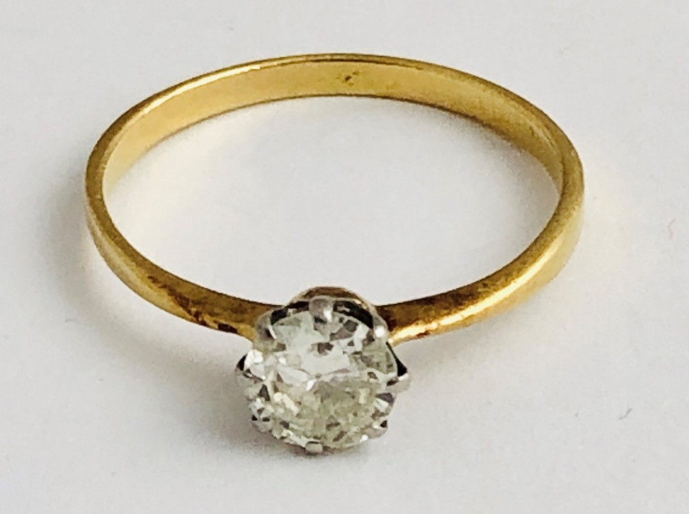 Stunning 3/4ct diamond solitaire 18ct gold ring
