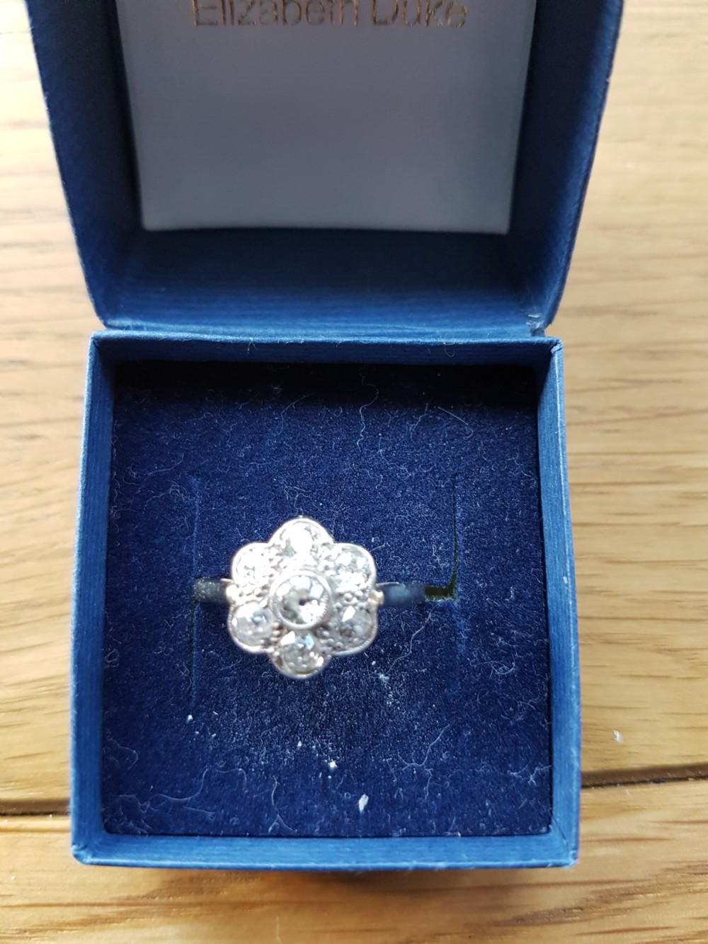 Beautiful 18ct White Gold Antique 1ct Diamond Cluster Ring View IV