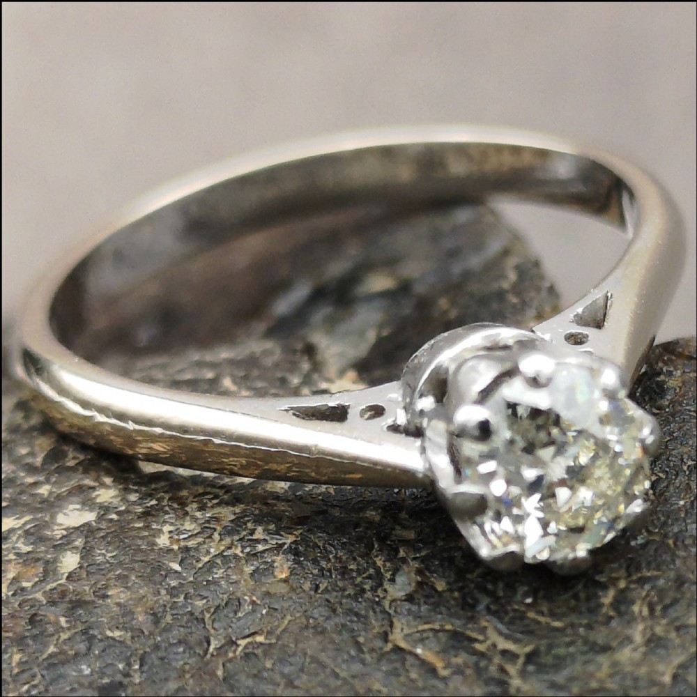 Beautiful 18 carat white gold old cut diamond solitaire ring