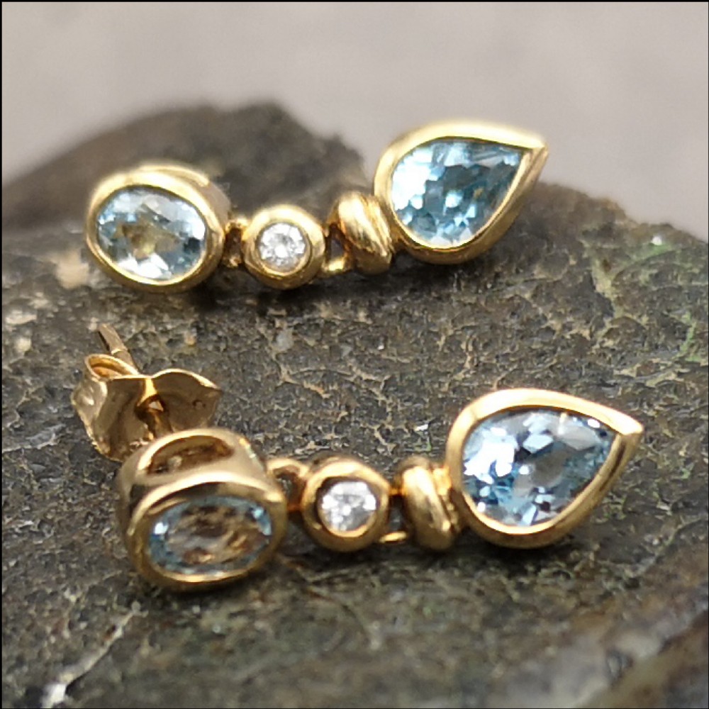 Beautiful 9ct Gold Blue Topaz And Diamond Drop Earrings