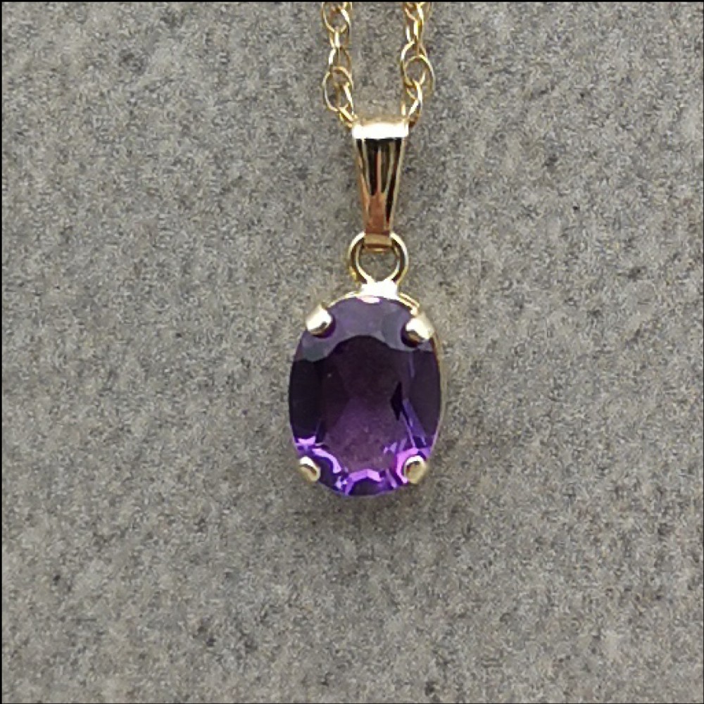 9ct Gold Amethyst Pendant and Chain