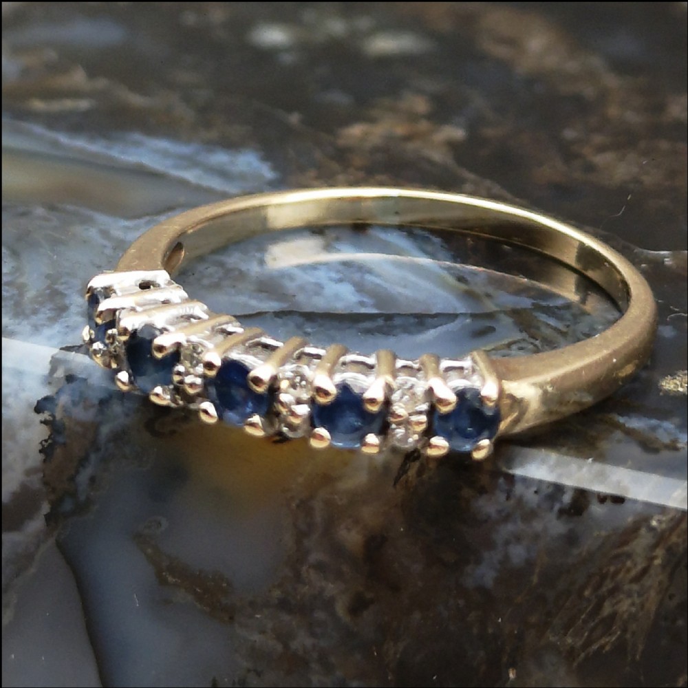 9ct Gold Diamond & Five Stone Sapphire Ring
