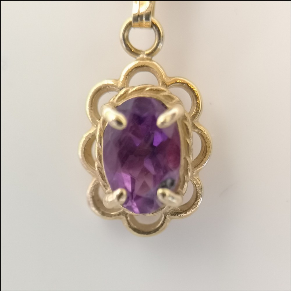 9ct Gold Amethyst Pendant on 9ct Gold Chain