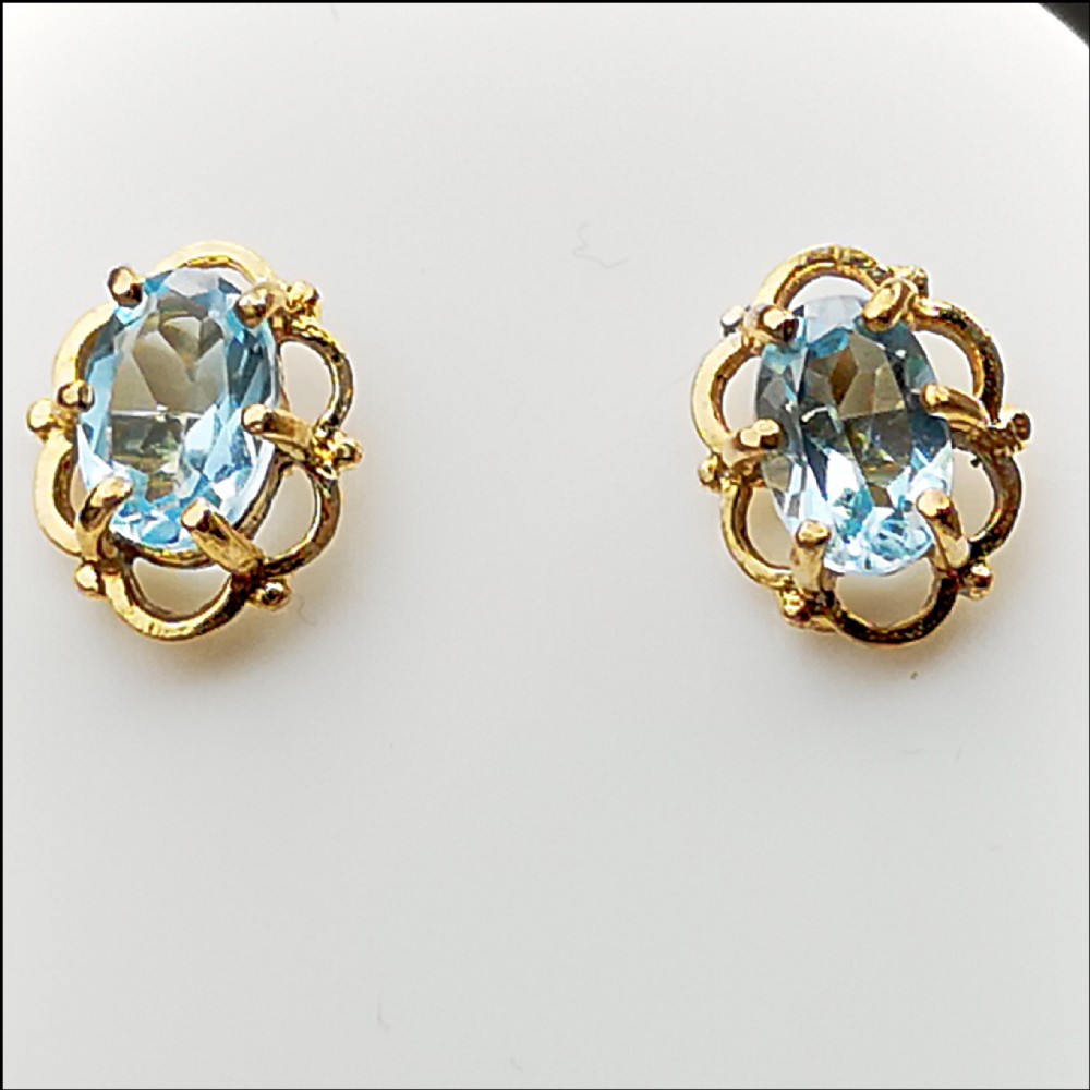 9ct Yellow Solid Gold Blue Topaz Stud Earrings