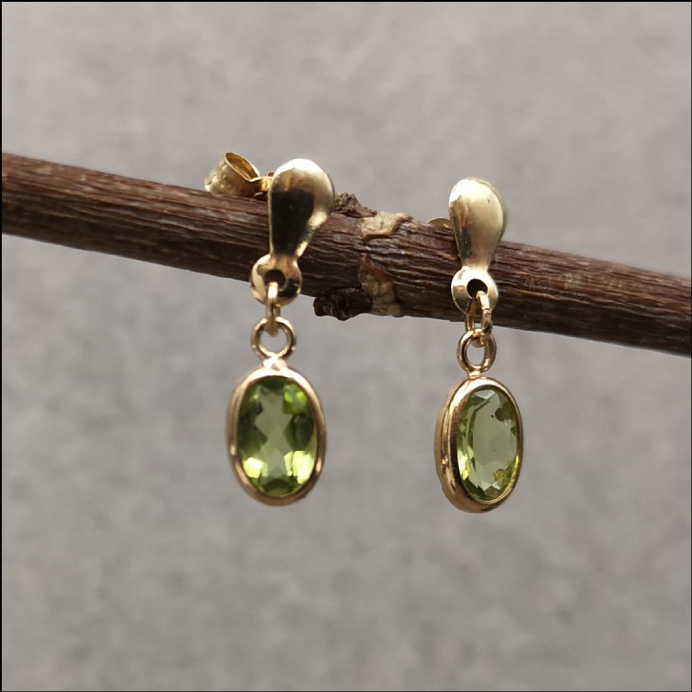 9ct Gold Peridot Drop Dangly Earrings