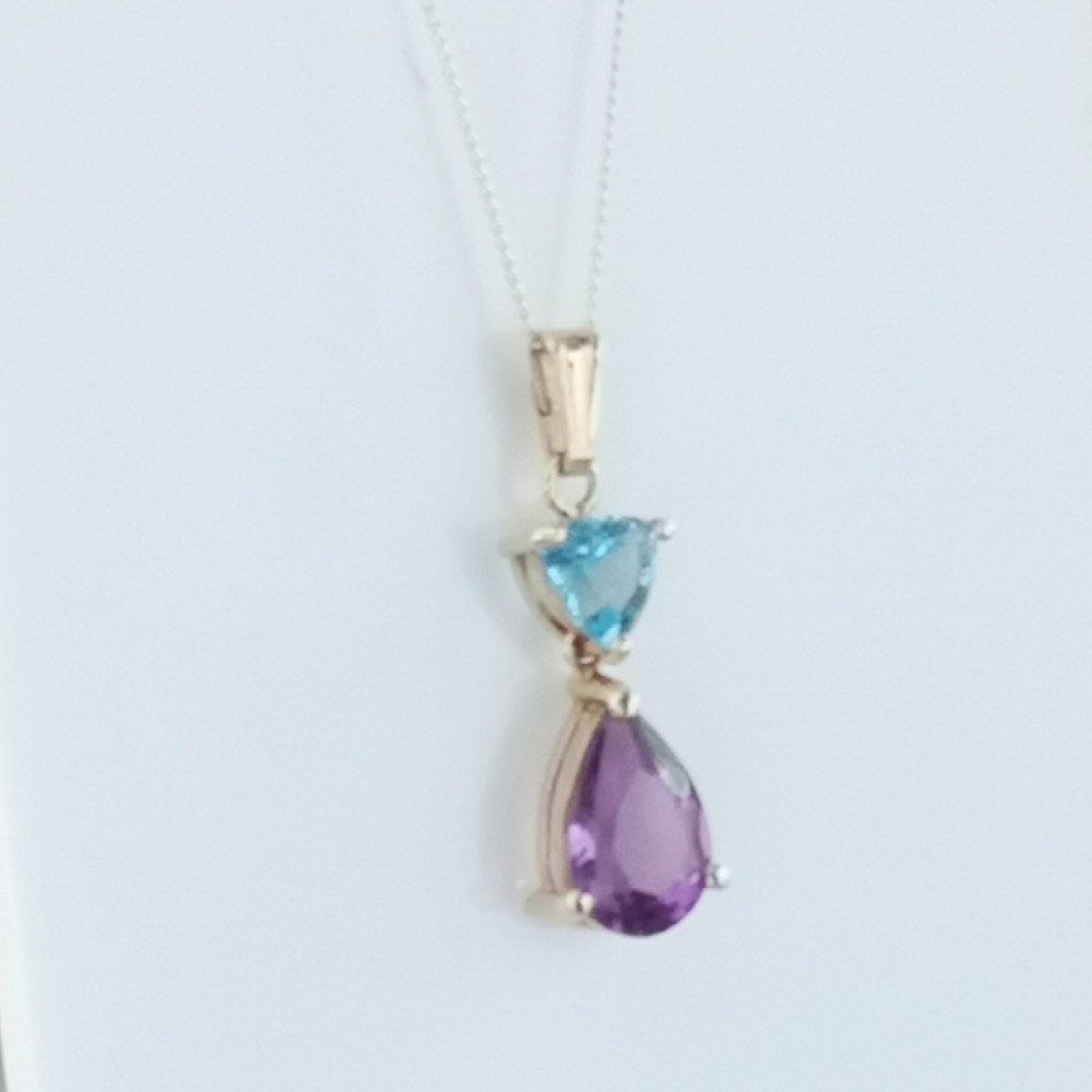 9ct Gold Amethyst and Blue Topaz Pendant Necklace