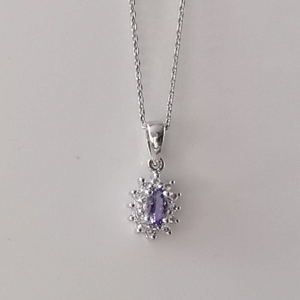9ct White Gold Diamond & Tanzanite Cluster Pendant Necklace