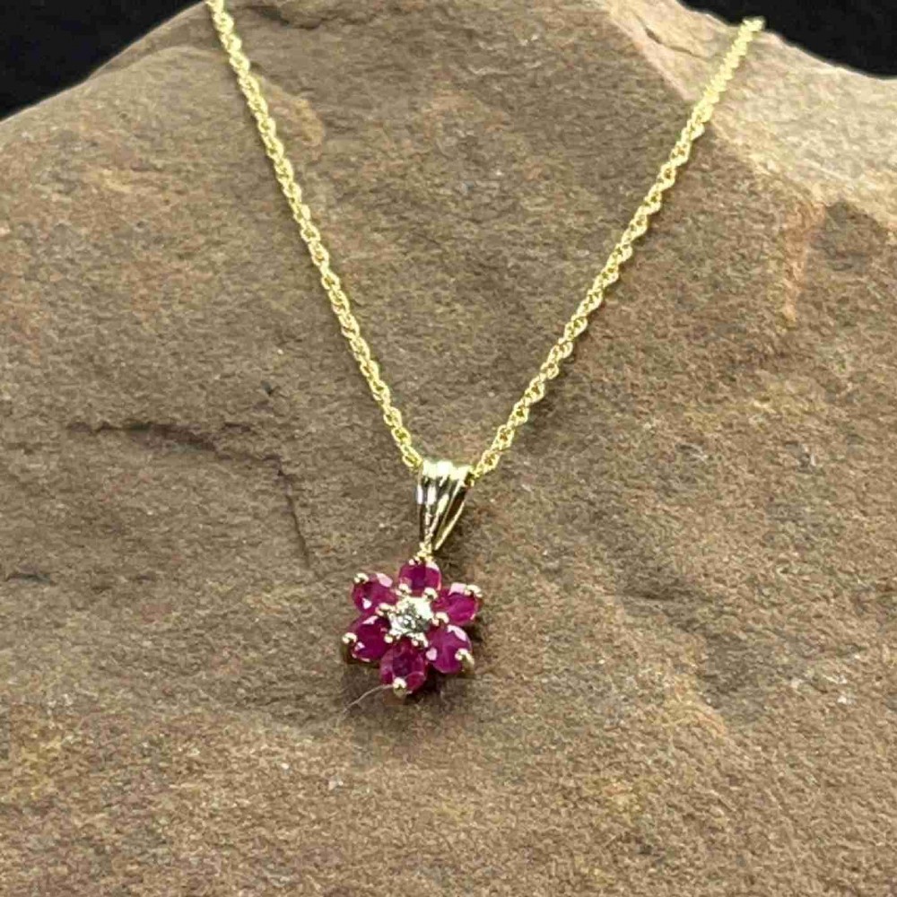 9ct Gold Diamond & Ruby Cluster Pendant Necklace
