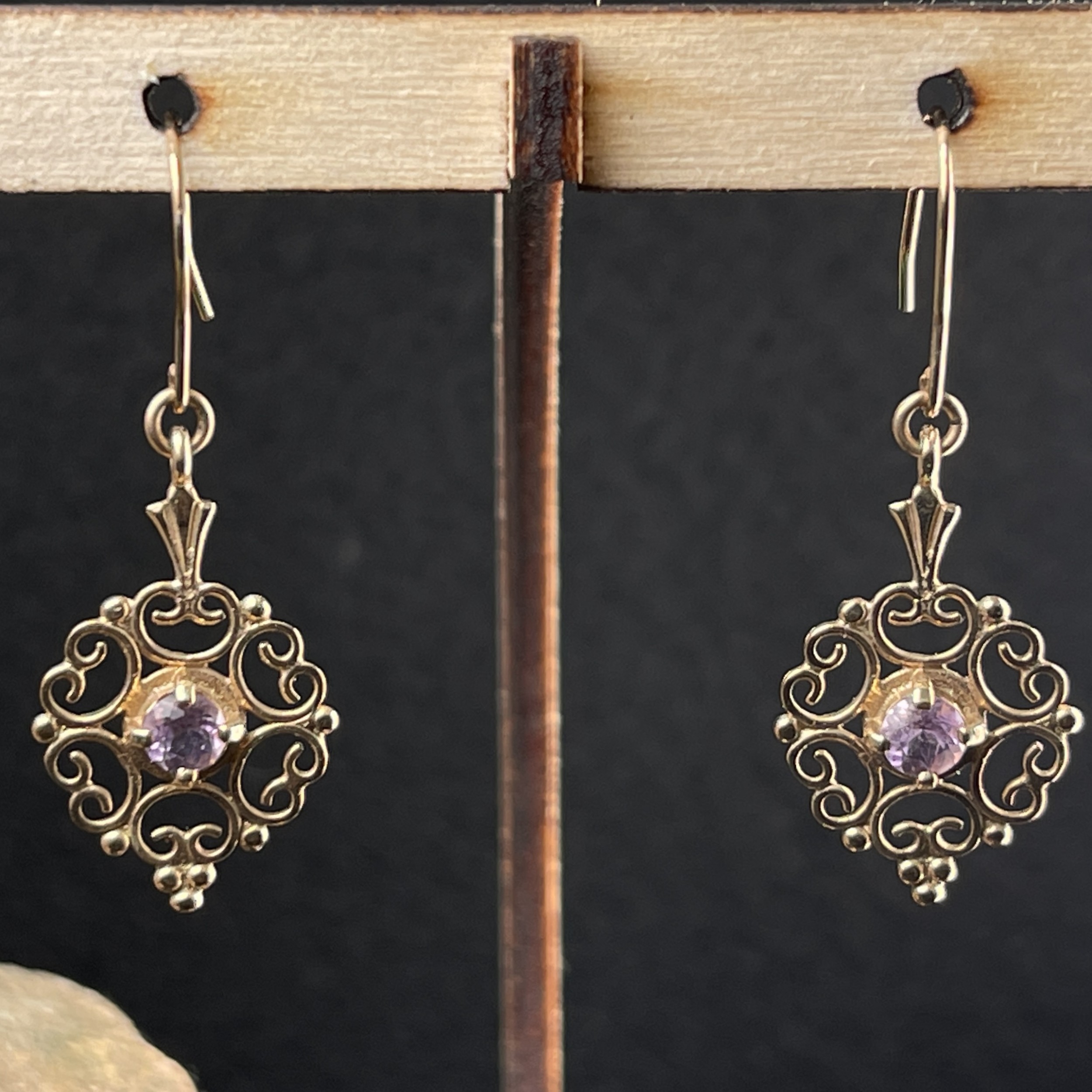 9ct Gold Amethyst Dangly Drop Earrings