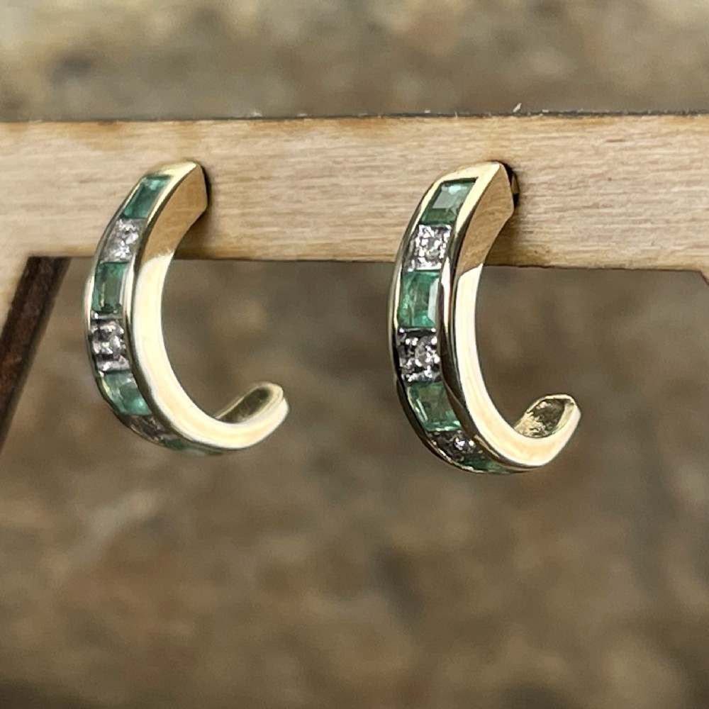 9ct Gold Emerald & Diamond Rounded Stud Earrings
