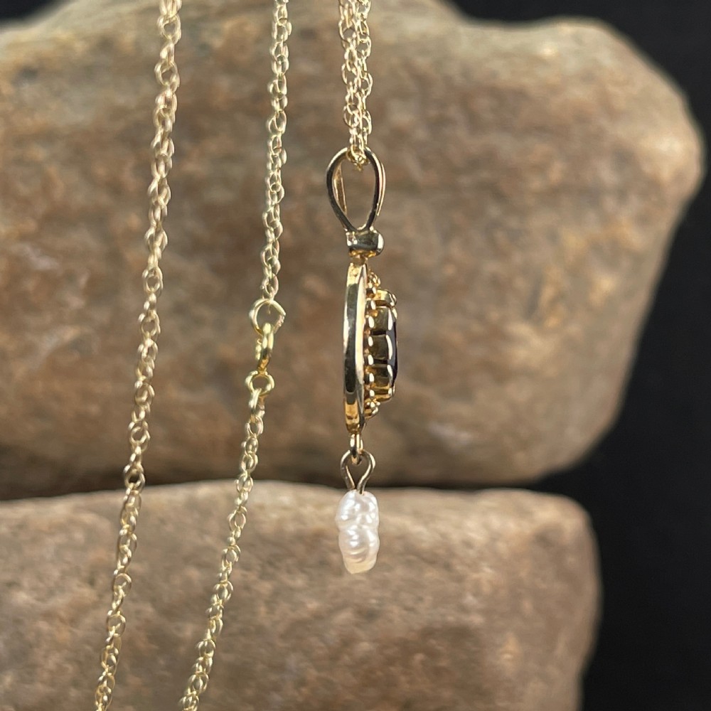9ct Gold Sapphire & Pearl Pendant Necklace View IV