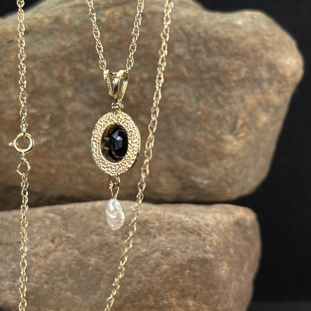 9ct Gold Sapphire & Pearl Pendant Necklace View V
