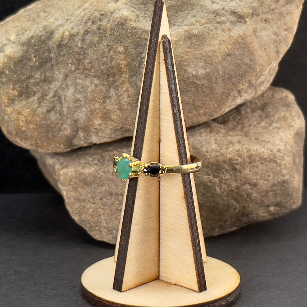 18ct Gold Emerald & Sapphire Dress Ring View IV