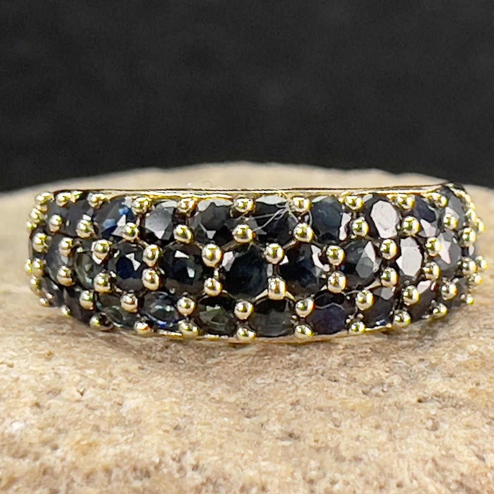 9ct Gold Sapphire Cluster Ring
