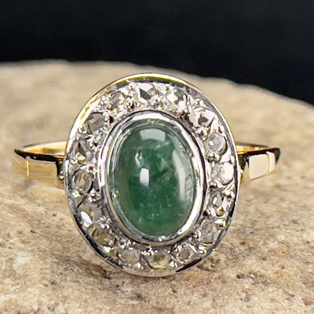 18ct Gold Emerald Cabochon & Rose Cut Diamond Cluster Ring