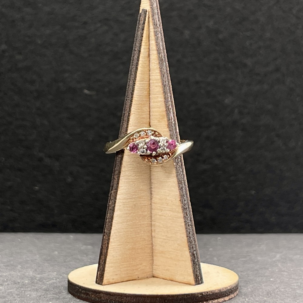 18ct Gold Diamond & Almandine Garnet Ring View XII
