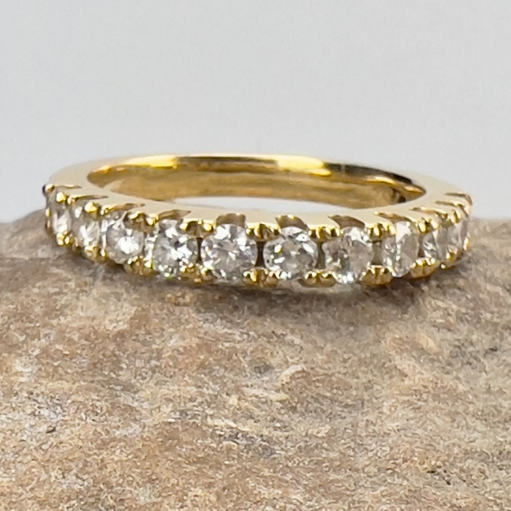 18ct Gold 0.75ct Diamond Half Hoop Ring