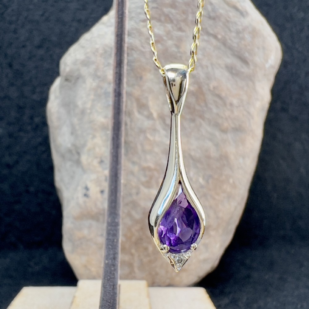 9ct Gold Amethyst & Diamond Drop Pendant Necklace