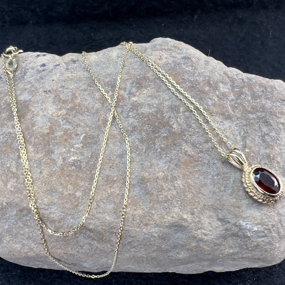 9ct Gold Oval Cut Garnet Pendant Necklace View VIII