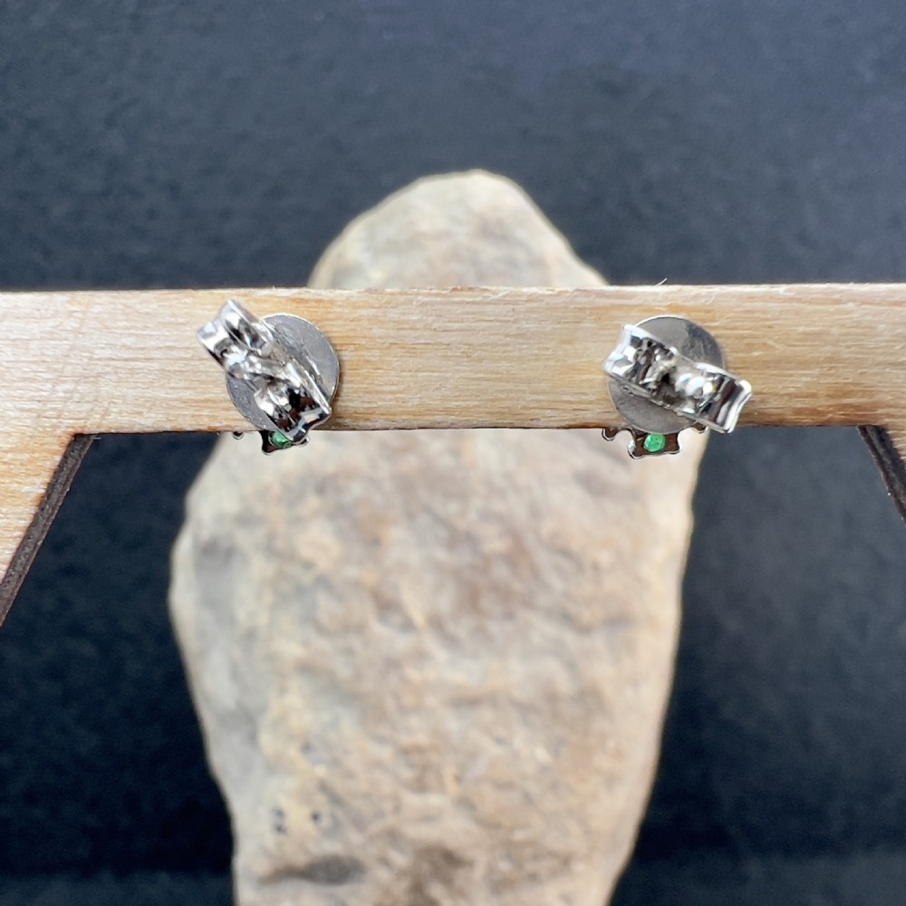 9ct White Gold Diamond & Emerald Cluster Stud Earring View IV