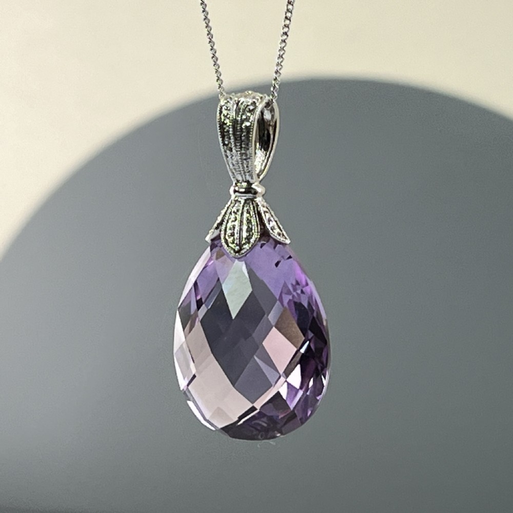 9ct White Gold Large Faceted Amethyst (20.00ct) Drop Pendant Necklace