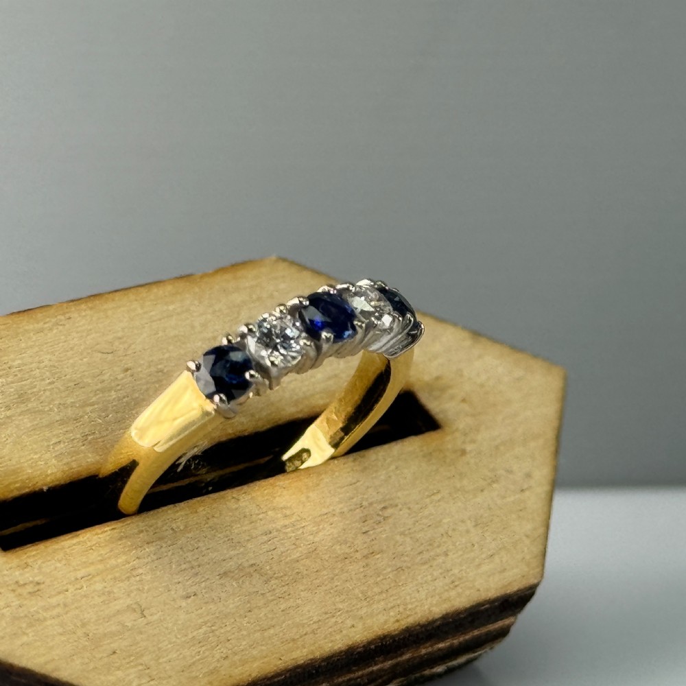 18ct Gold Diamond & Sapphire Ring View II