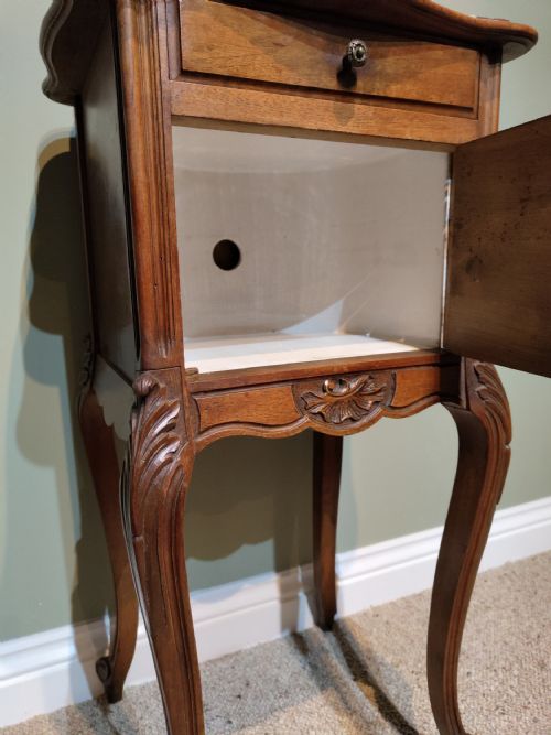 ANTIQUE FRENCH LOUIS XV STYLE BEDSIDE CABINET - ADDITIONAL PHOTO 4
