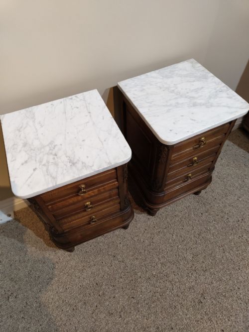 ANTIQUE PAIR OF BEDSIDE CABINET - ADDITIONAL PHOTO 7