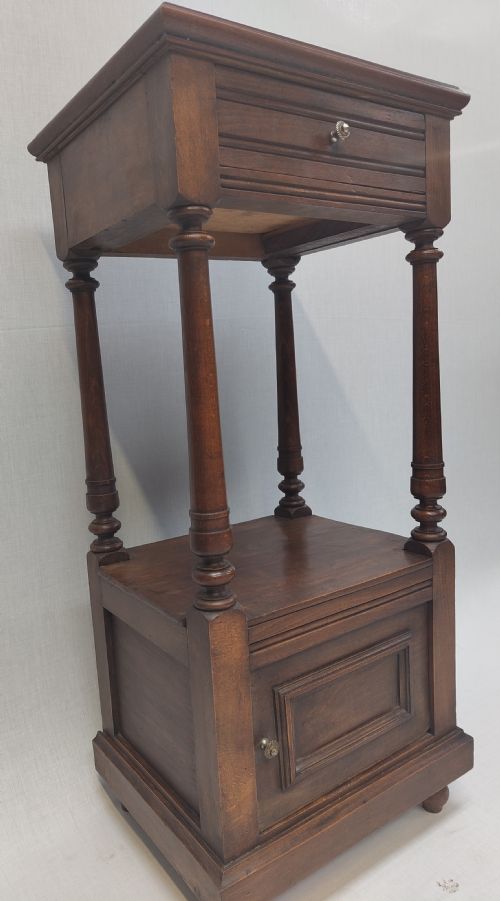 ANTIQUE BEDSIDE CABINET - ADDITIONAL PHOTO 3