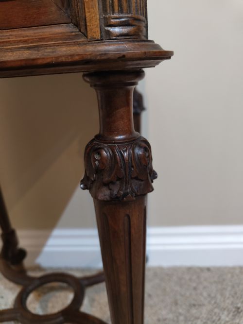 ANTIQUE BEDSIDE CABINET - ADDITIONAL PHOTO 5