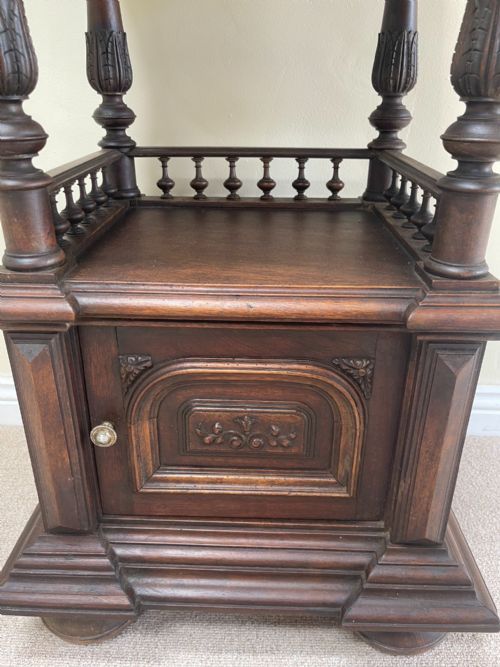 ANTIQUE BEDSIDE CABINET - ADDITIONAL PHOTO 5