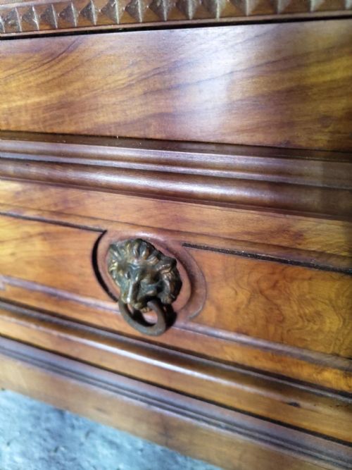 ANTIQUE PAIR OF BEDSIDE CABINETS - ADDITIONAL PHOTO 6