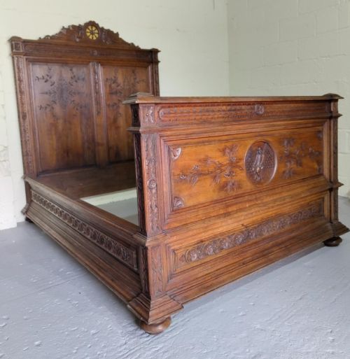 ANTIQUE DOUBLE BED - ADDITIONAL PHOTO 9
