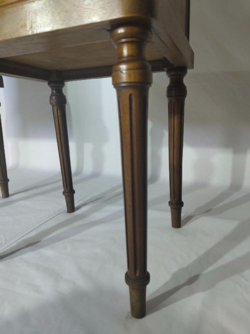 ANTIQUE PAIR OF BEDSIDE CABINETS - ADDITIONAL PHOTO 5