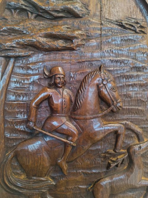 CARVED OAK PANEL - ADDITIONAL PHOTO 3