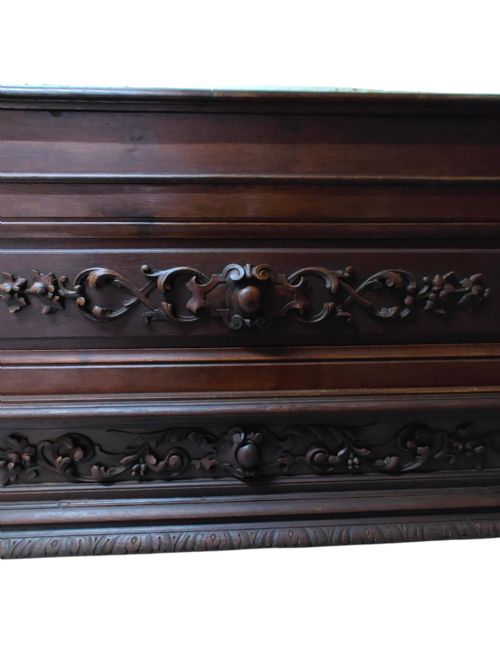 ANTIQUE KING SIZED BED - ADDITIONAL PHOTO 5