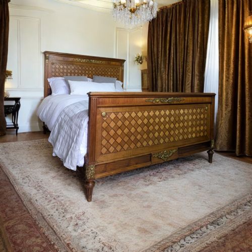 ANTIQUE KING SIZED BED - ADDITIONAL PHOTO 11