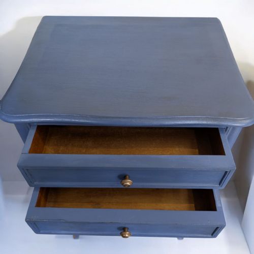 PAIR OR BEDSIDE CABINETS - ADDITIONAL PHOTO 5
