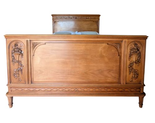 ANTIQUE KIING SIZED BED - ADDITIONAL PHOTO 4